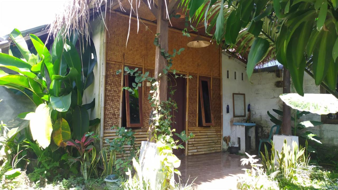 Kembang Kuning Cottages Тетебату Екстериор снимка