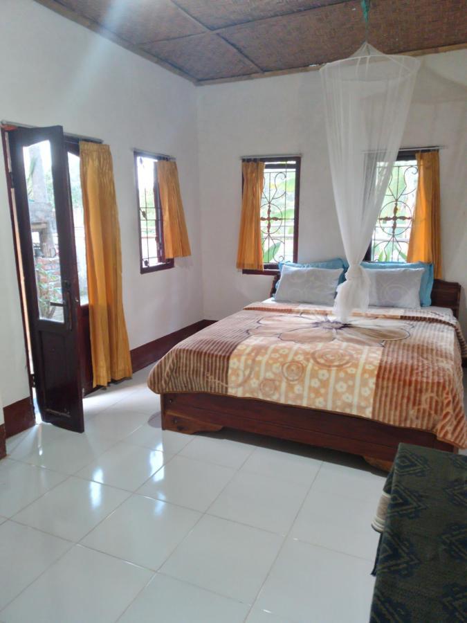 Kembang Kuning Cottages Тетебату Екстериор снимка