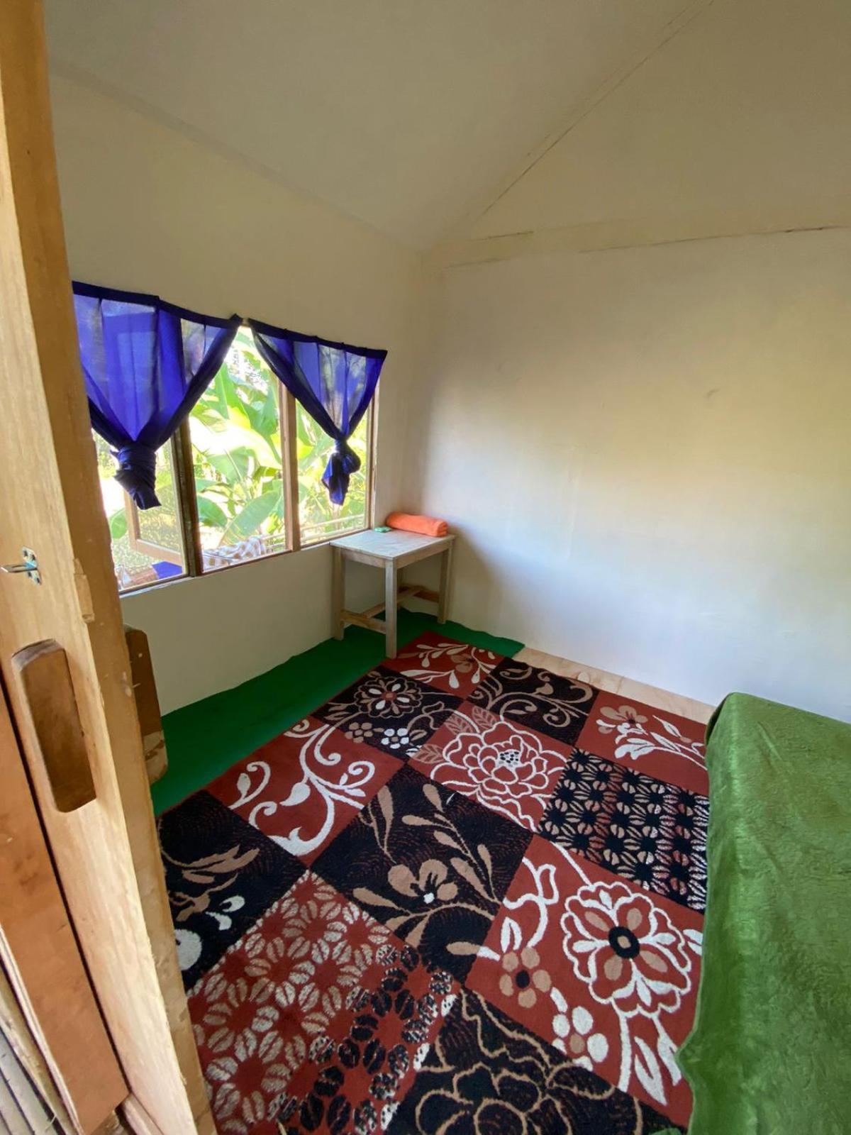 Kembang Kuning Cottages Тетебату Екстериор снимка